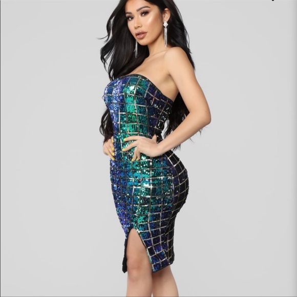 NWT On My Block Sequin Strapless Dress - Picture 10 of 12